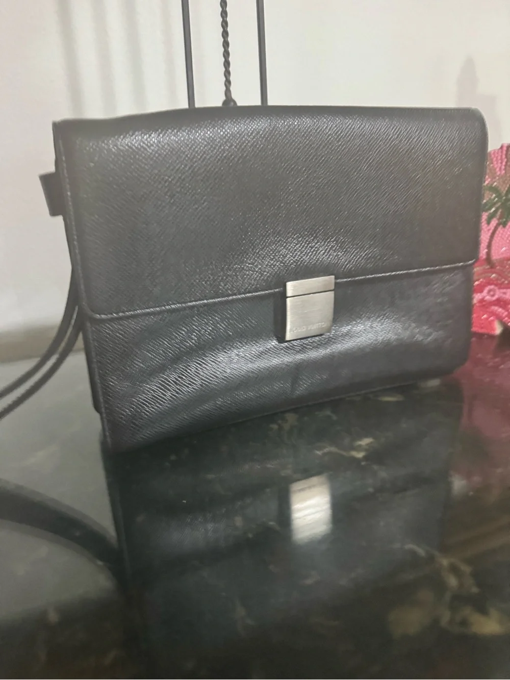 LOUIS VUITTON Taiga Selenga Pochette CA1014